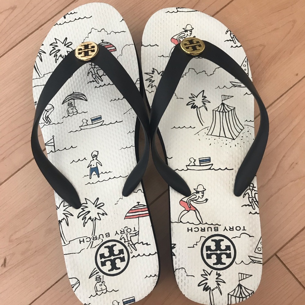 Tory Burch Cut Out Wedge Flip Flop, Size 8